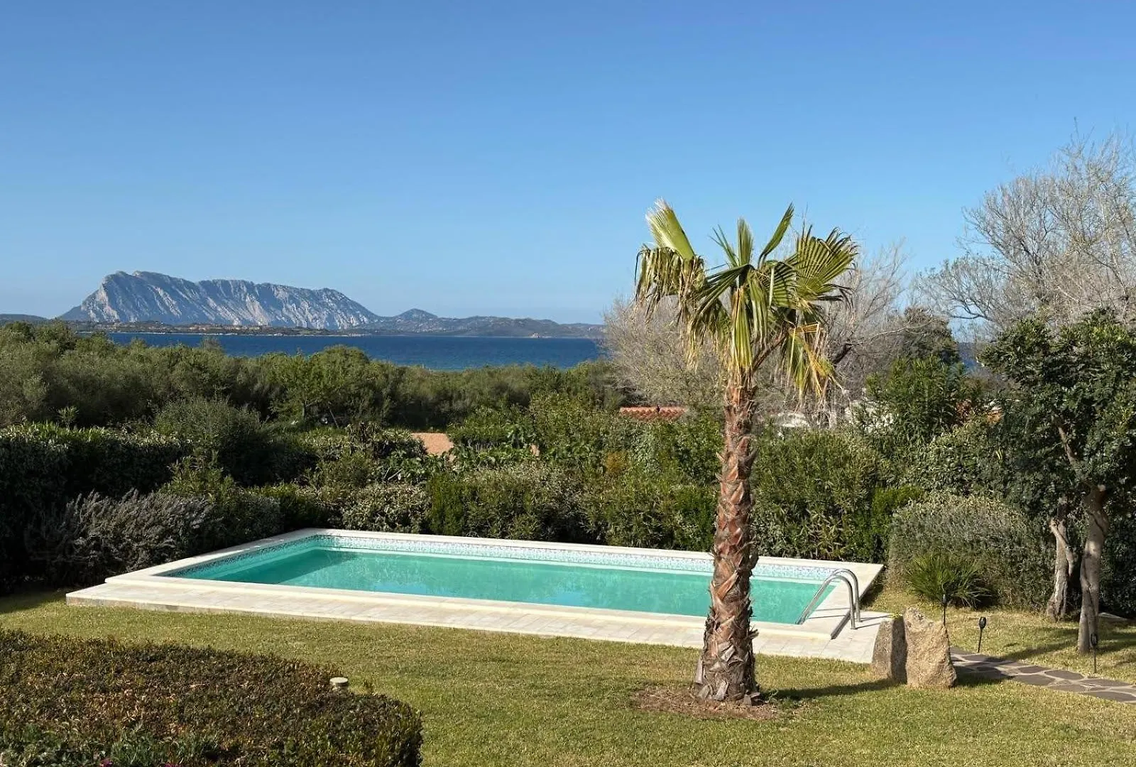 סאן תאודורו Villa With Pool, Garden And Sea View איטליה